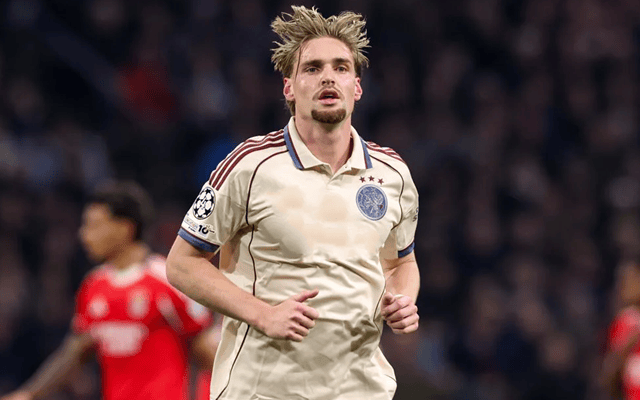 开云中国-华盛顿奇才迎欧联关键赛，关键时刻状态回暖，话题不断，临场指挥获称赞