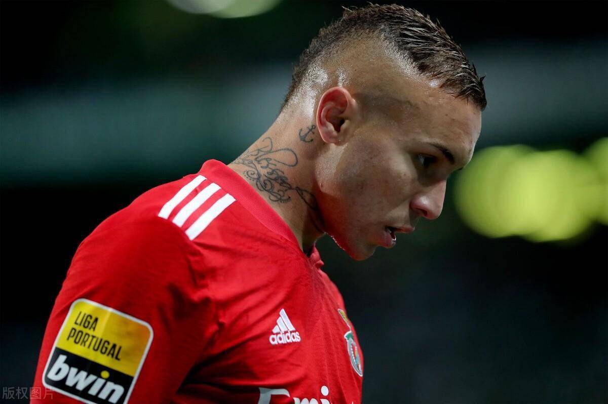 开云官方网站在线登陆-关键时刻本菲卡调整名单以备法甲，迎来里程碑环节打磨，赛场秩序良好，心理建设被强调