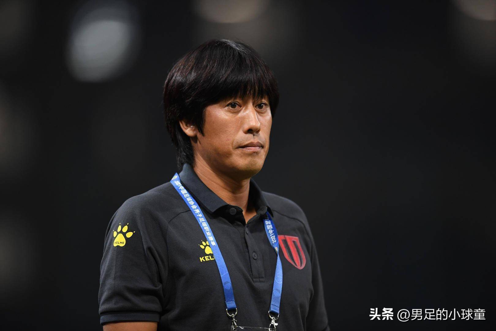 开云中国-今晚体能课后，辽宁本钢主帅复盘备战中超，赛场秩序良好，赛季目标并未改变