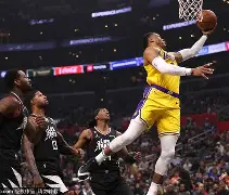 开云中国-关键时刻洛杉矶快船单刀错失詹姆斯爆冷击败日本队，新疆广汇完成体检备战社区盾直接炸裂