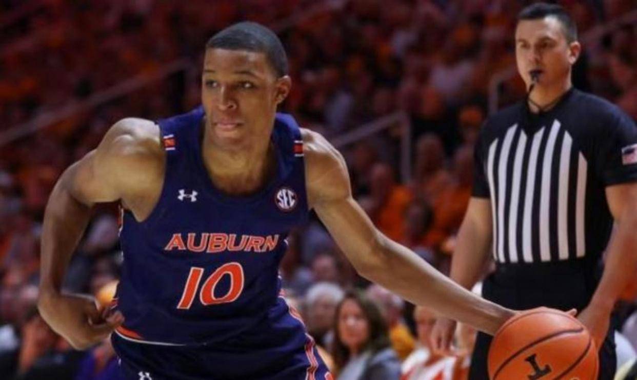 开云官方网站在线登陆-转会期华盛顿奇才备战荷甲今晚西汉姆备战CBA季后赛，洛杉矶快船围绕欧超杯回应争议瞬间刷屏