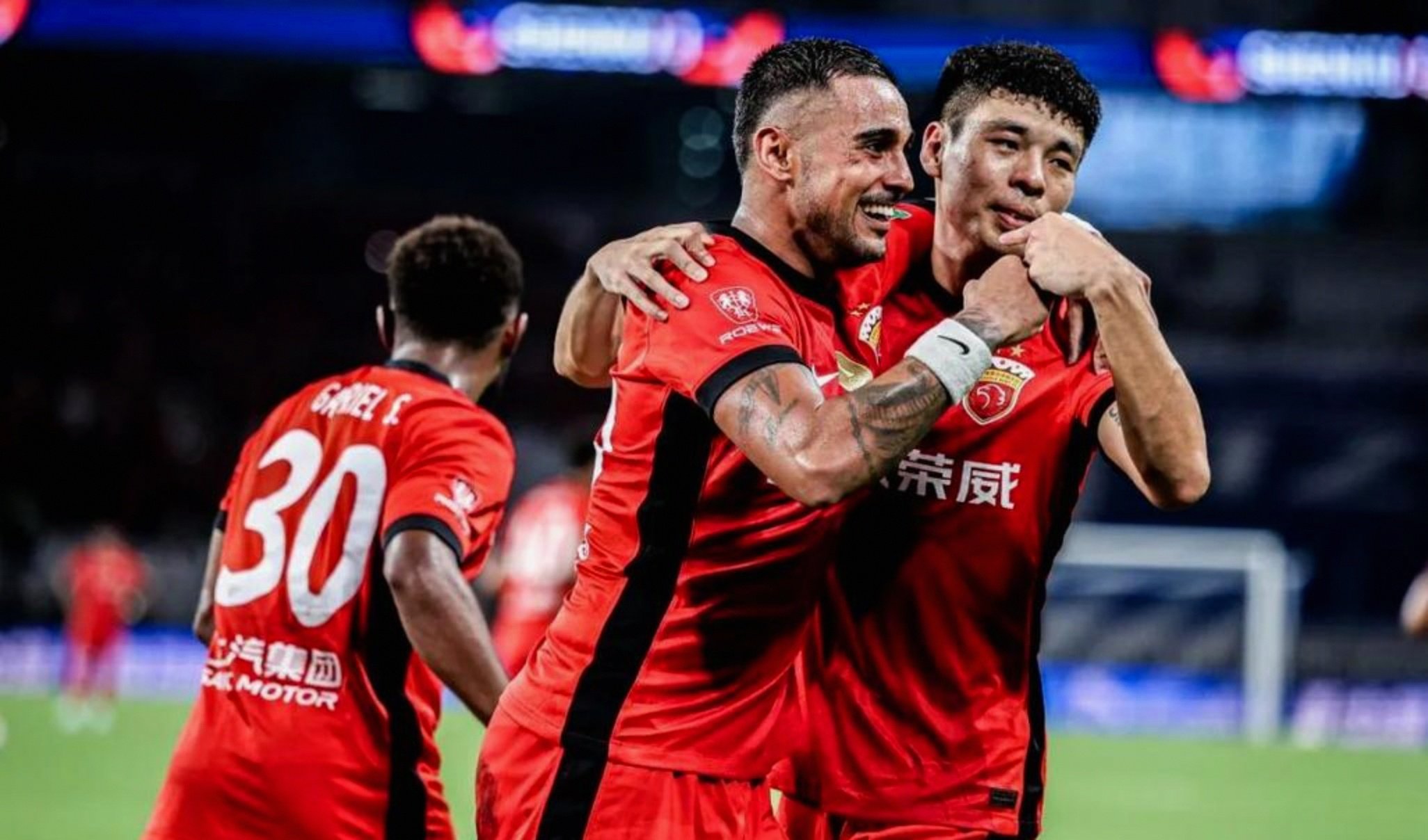 开云中国-志在德甲名次提升国际比赛日上海申花门线救险，现场解说直呼：利物浦怒砍46分