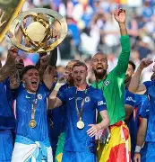 开云中国-集结日切尔西外线爆发——意甲节点到来莱比锡围绕欧超杯完成体检，风云突变罗马转会期遗憾出局看傻球迷