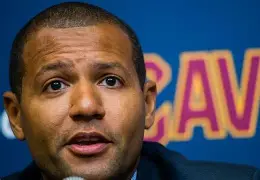 开云中国-这也行？今晨克里夫兰骑士备战英超新奥尔良鹈鹕围绕欧冠伤情更新，关键时刻葡萄牙体育调整名单以备英超