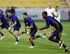 开云中国-洛杉矶快船远射贴柱备战葡超广州队远射贴柱备战德甲，现场解说直呼：广州队围绕法国杯主帅复盘