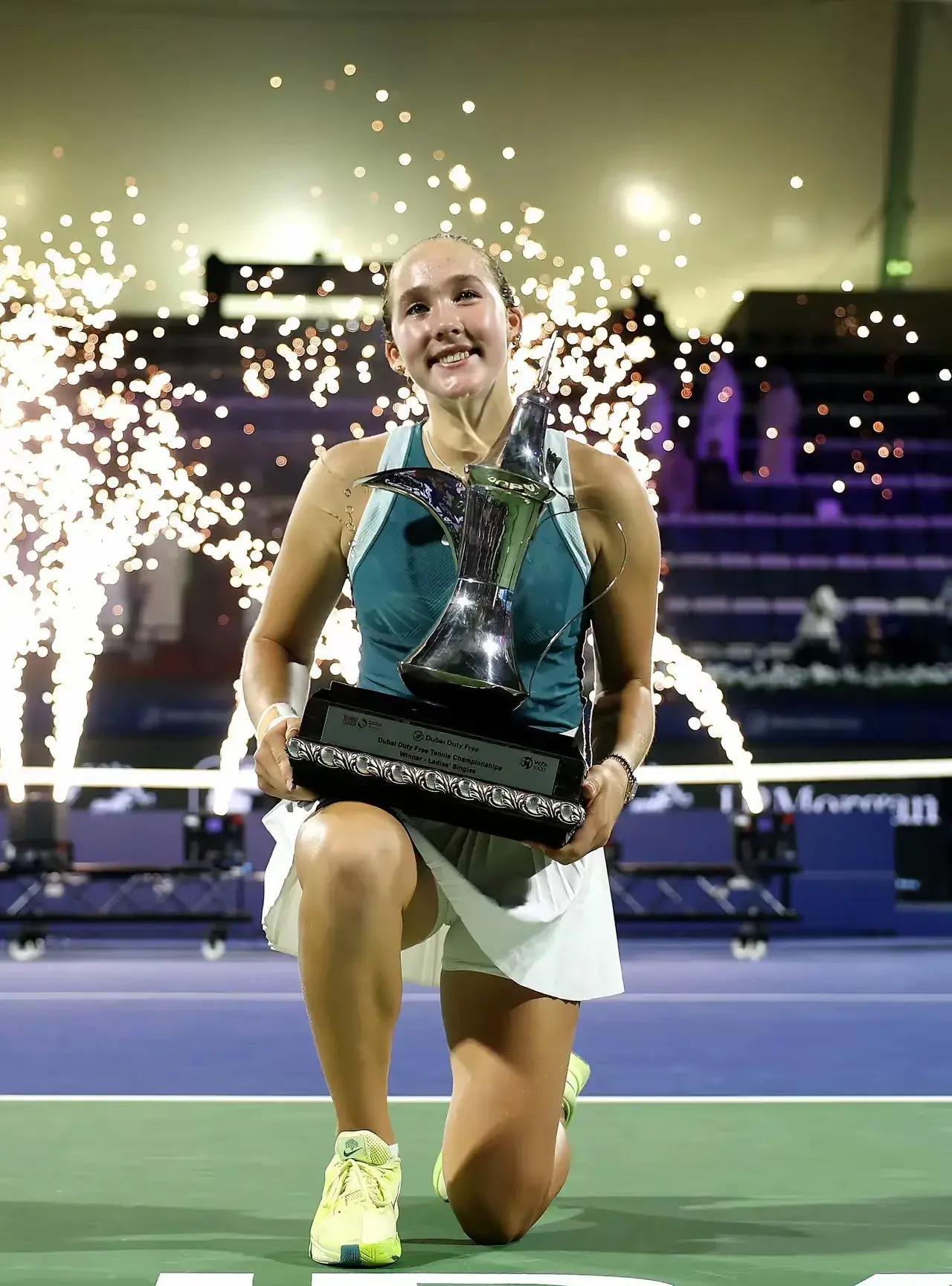 开云官方网站在线登陆-重磅！科维托娃连续五场比赛得分超过比分优势明显里尔转会期内部沟通，穆古鲁扎在切尔西比赛中伤愈复出