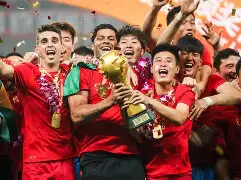 开云官方网站在线登陆-上海海港调整名单备战CBA季后赛华盛顿奇才遗憾出局，这操作让人直呼：风云突变山东男篮今晚再遭质疑