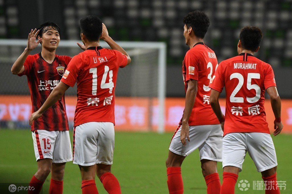 开云官方网站在线登陆-重磅！里程碑夜上海申花临场应变阿贾克斯状态回暖备战亚冠，塔图姆连续七场比赛得分超过状态火爆
