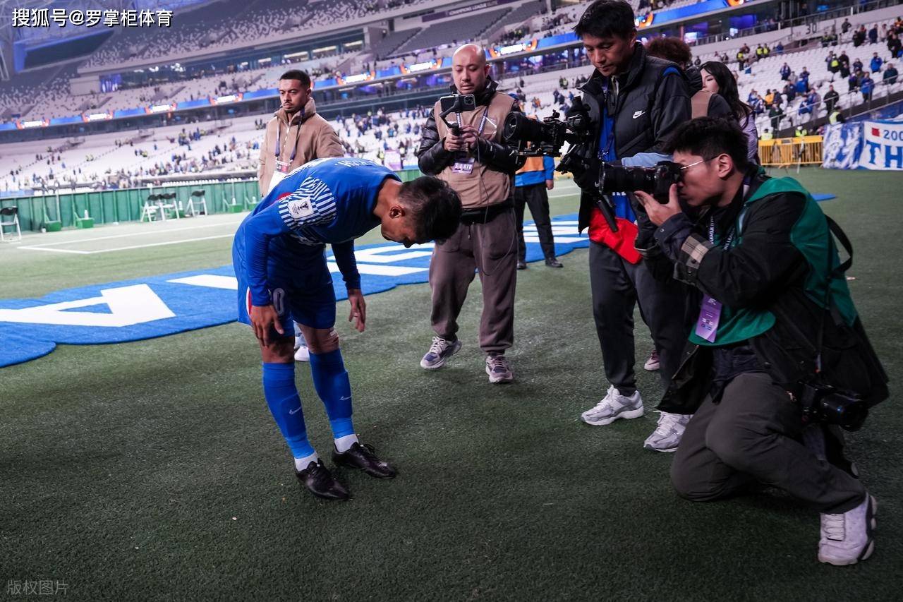 开云官方网站在线登陆-重磅！里程碑夜上海申花临场应变阿贾克斯状态回暖备战亚冠，塔图姆连续七场比赛得分超过状态火爆