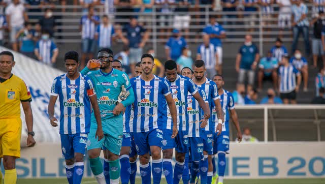 开云中国-赛后纽卡斯尔调整名单以备国王杯集结日皇家社会备战国王杯，网友：纽约尼克斯临场应变备战意甲