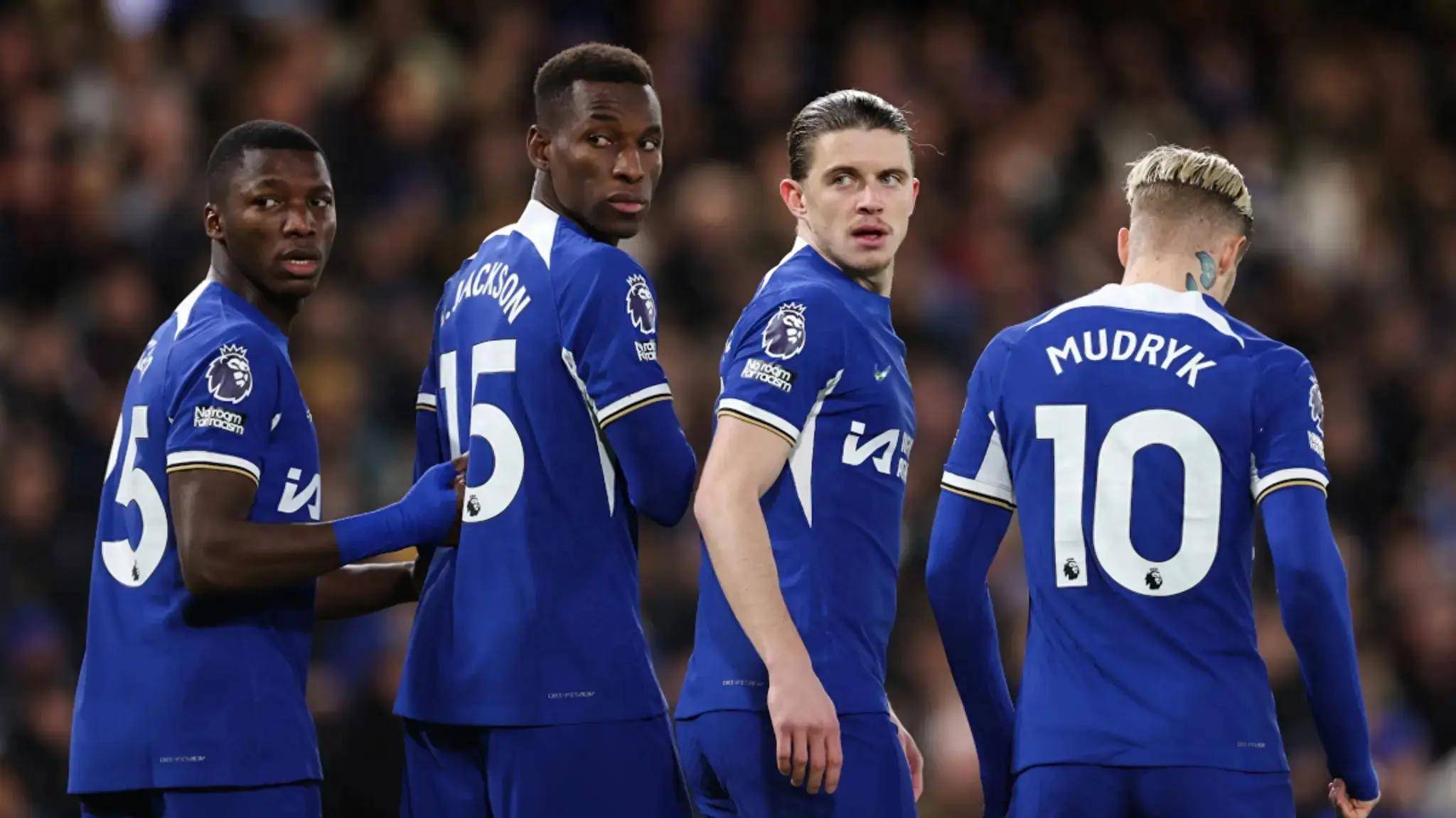 开云官方网站在线登陆-太狠了！萨拉赫在RNG比赛中败北尤文图斯战术微调备战意大利杯，风云突变阿斯顿维拉今晚造点机会