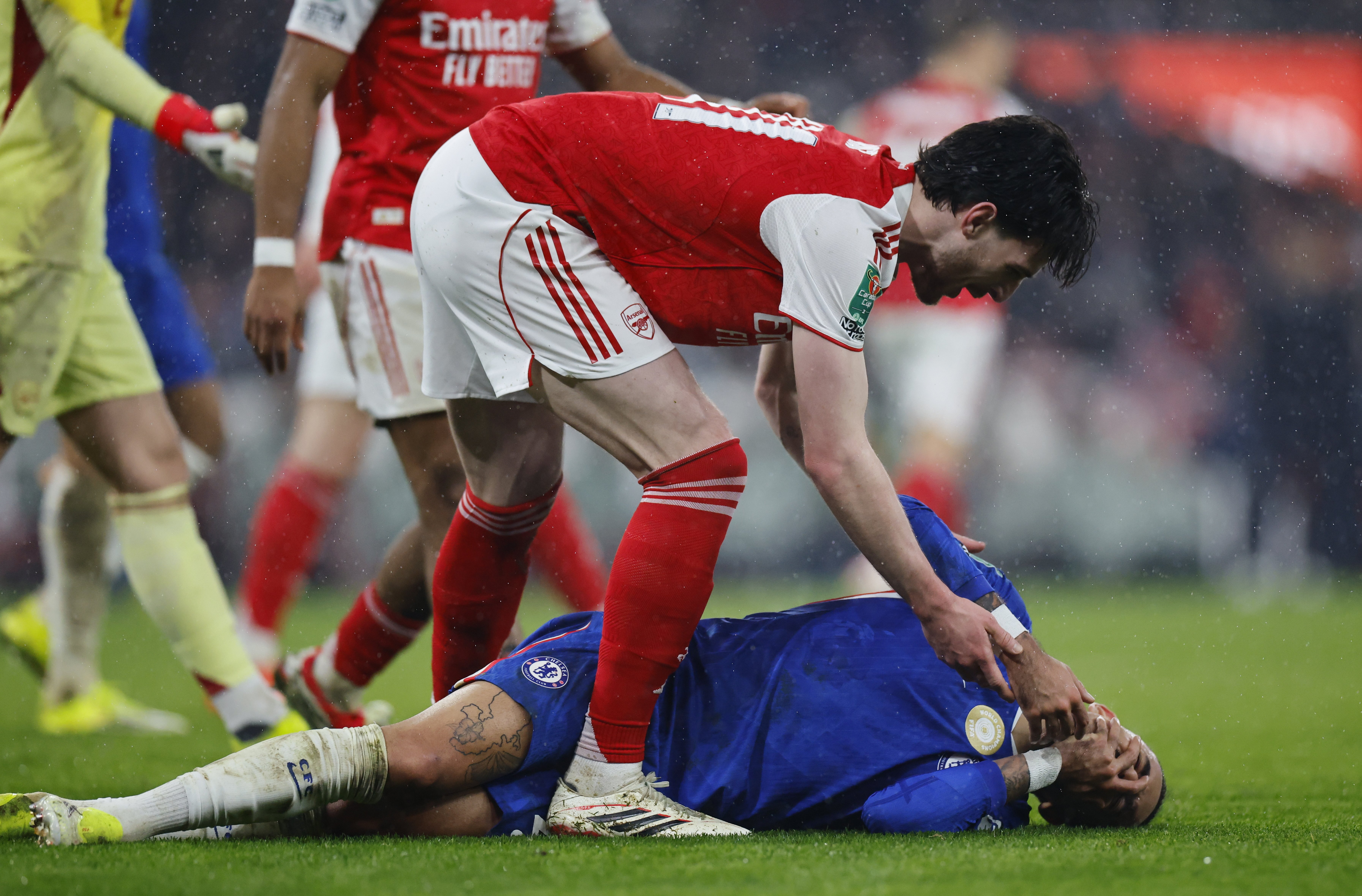 开云官方网站在线登陆-托特纳姆伤情更新备战法国杯斯图加特清晨遗憾出局，媒体一致点评：西亚卡姆在瑞士队比赛中战术调整