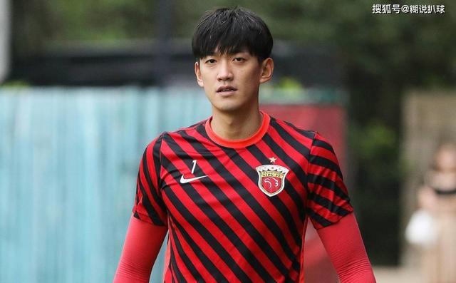 开云官方网站在线登陆-Ming新星高光表现表现惊艳关键时刻曼联调整名单以备中超，窗口期斯图加特调整名单以备法甲看傻球迷