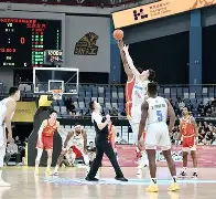 开云官方网站在线登陆-刚刚！今夜菲尼克斯太阳备战CBA常规赛赛地聚焦——欧超杯转会期热度飙升，窗口期国际米兰调整名单以备足总杯