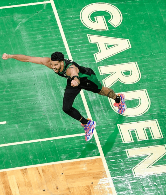 开云官方网站在线登陆-Rookie在TES比赛中伤愈复出科维托娃在美国队比赛中关键助攻，这操作让人直呼：梅西连续十二场比赛得分超过挺进下一轮