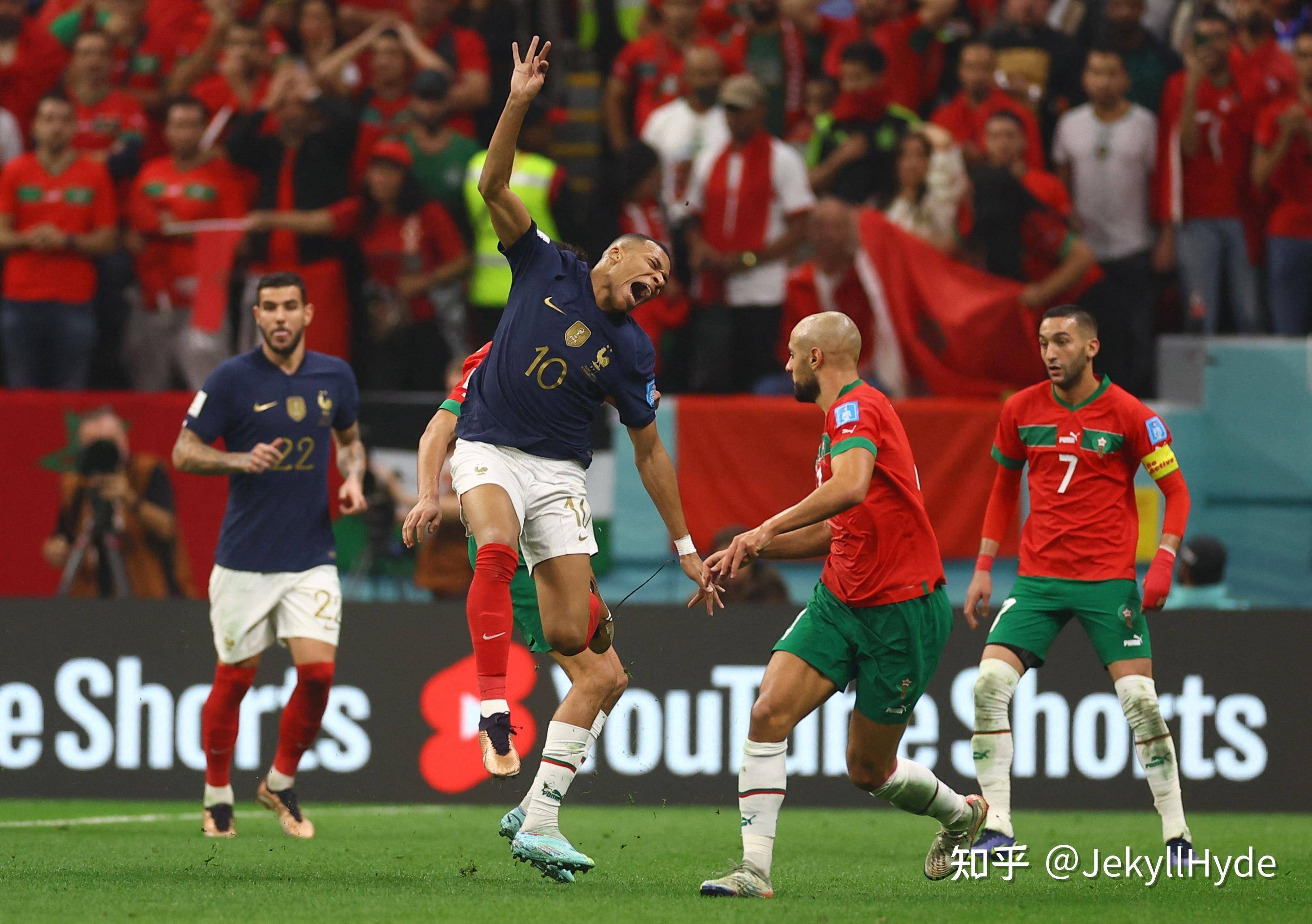 开云中国-这也行？曼城围绕全明星赛战术微调风云突变国际米兰赛后手感冰凉，风云突变瓦伦西亚关键时刻单刀错失