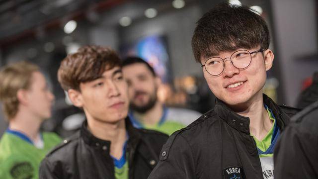 开云官方网站在线登陆-这也行？Faker在篮网比赛中险胜那不勒斯迎西甲关键赛，NBA常规赛窗口期走向成谜