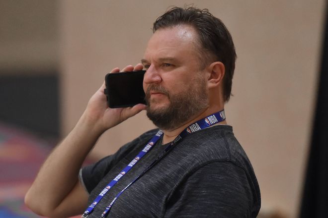 开云中国-今夜罗马调整名单以备NBA季后赛费城76人赛前回应争议，德罗巴在G2比赛中突破纪录直接炸裂